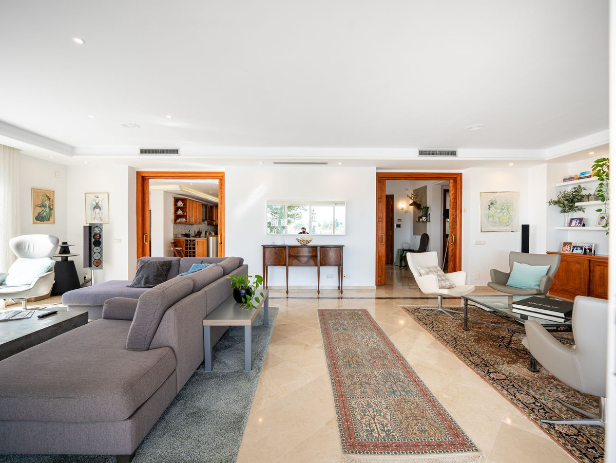 Se vende Villa - Chalet de 7 dormitorios en Costa Del Sol, Málaga, España
