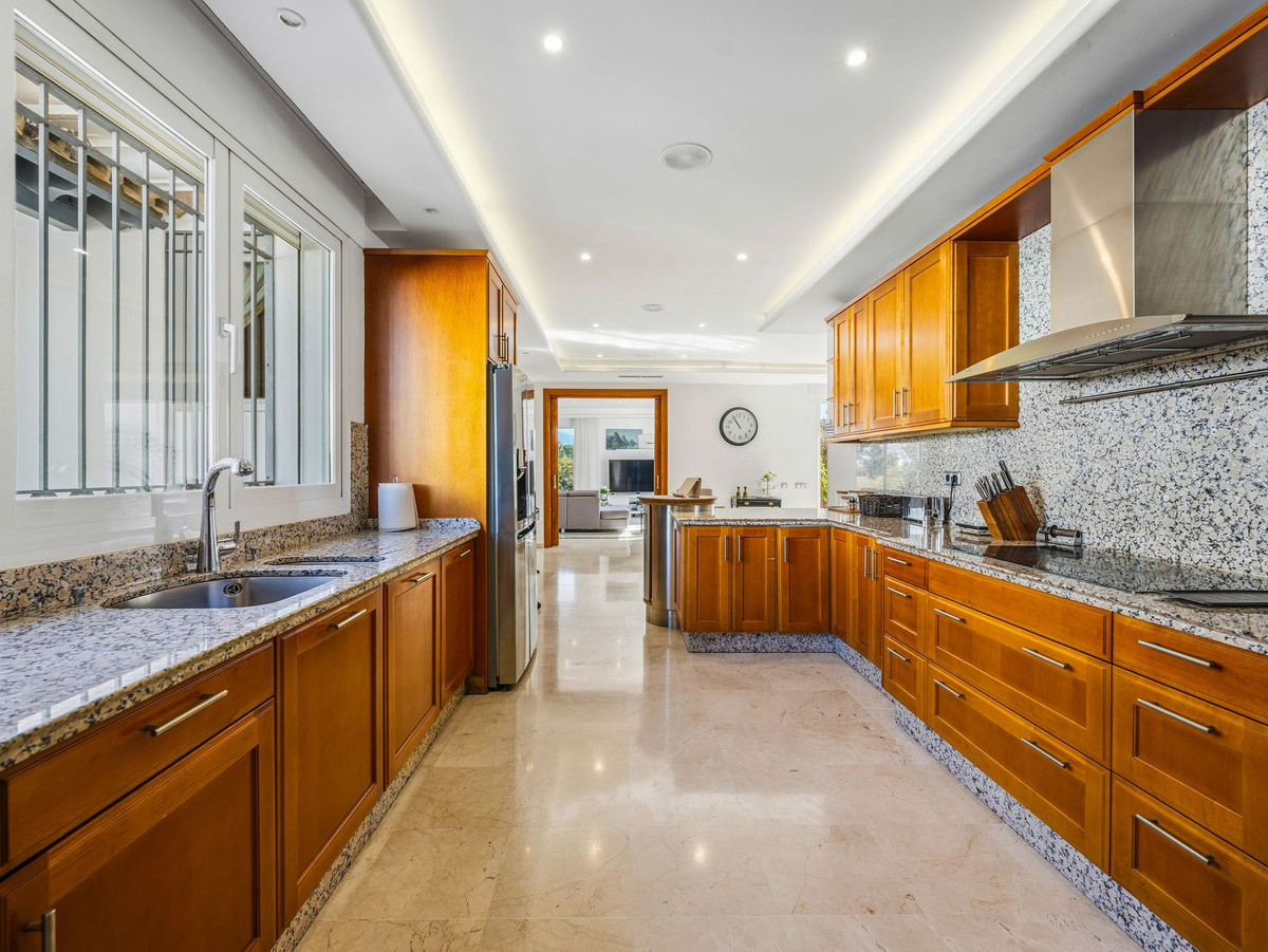 Se vende Villa - Chalet de 7 dormitorios en Costa Del Sol, Málaga, España