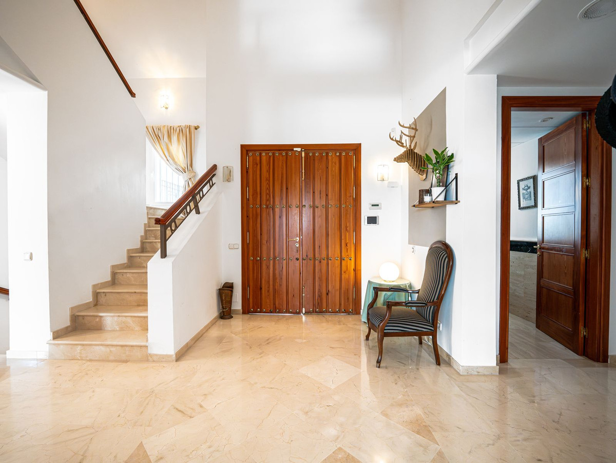 Se vende Villa - Chalet de 7 dormitorios en Costa Del Sol, Málaga, España