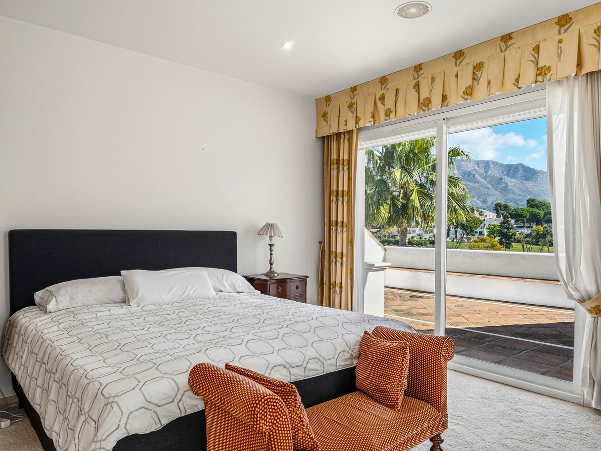 Se vende Villa - Chalet de 7 dormitorios en Costa Del Sol, Málaga, España