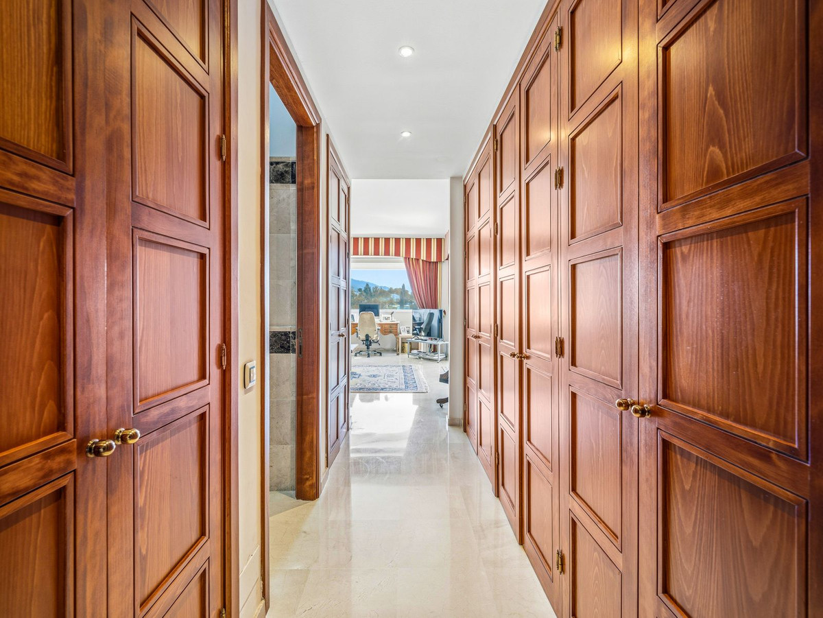 Se vende Villa - Chalet de 7 dormitorios en Costa Del Sol, Málaga, España