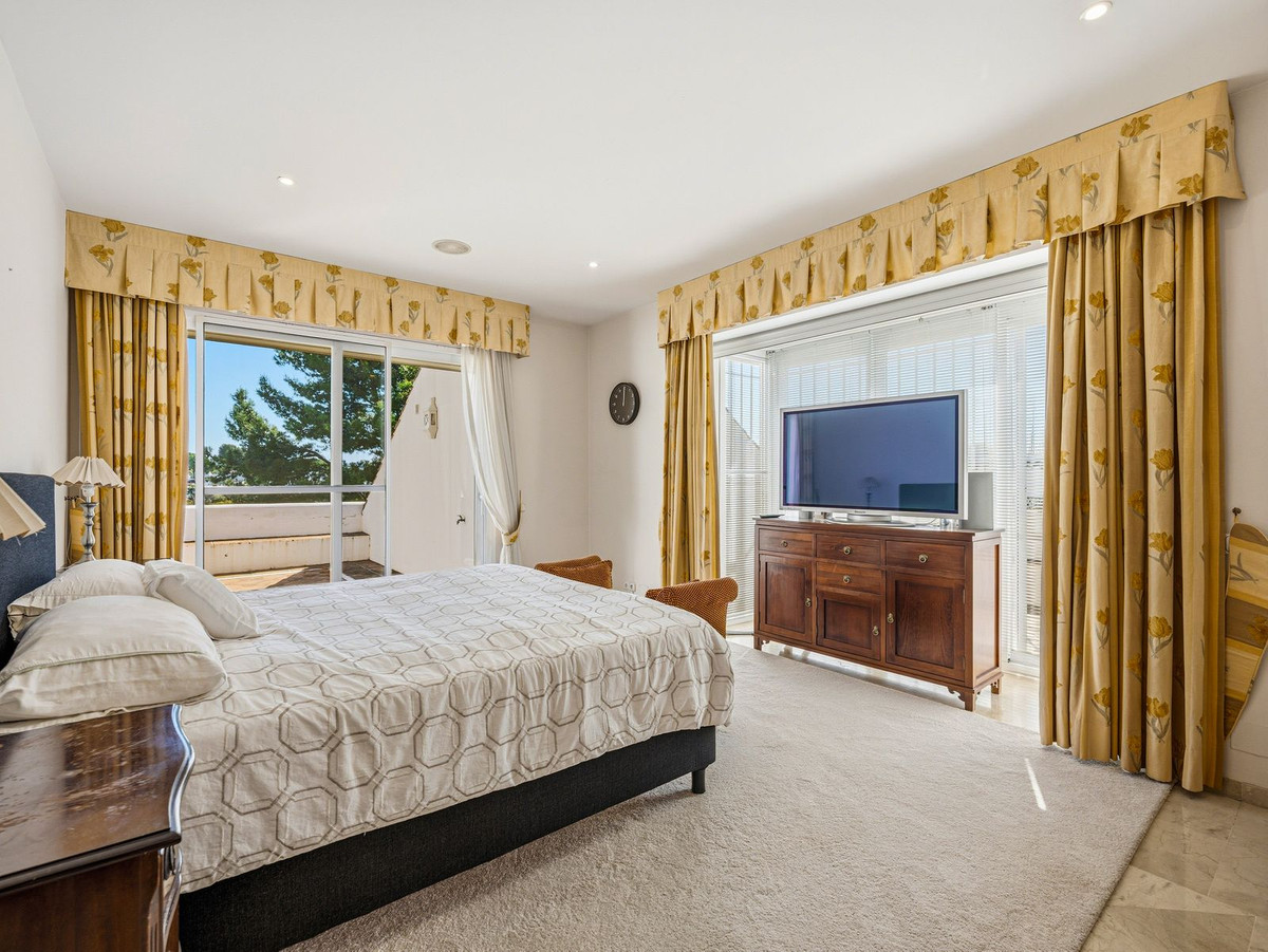 Se vende Villa - Chalet de 7 dormitorios en Costa Del Sol, Málaga, España