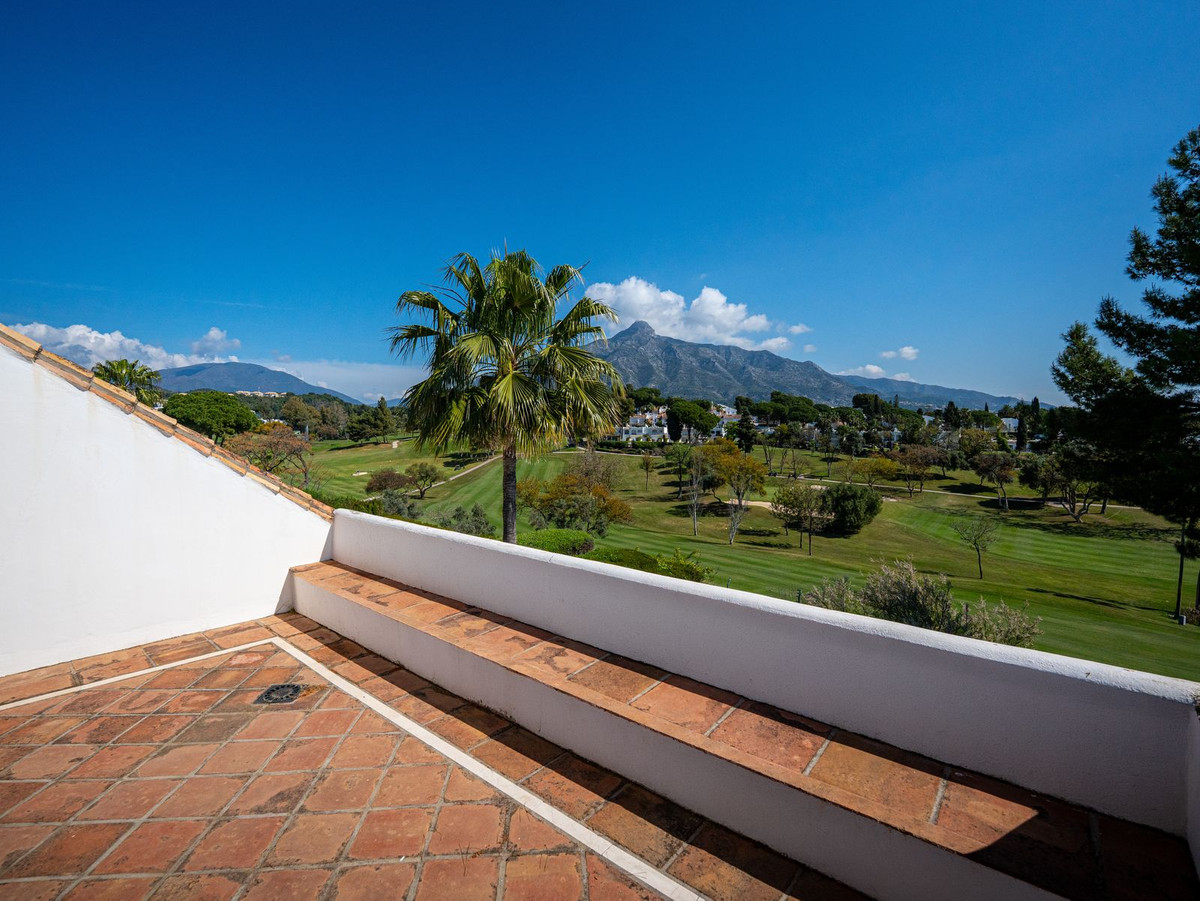 Se vende Villa - Chalet de 7 dormitorios en Costa Del Sol, Málaga, España