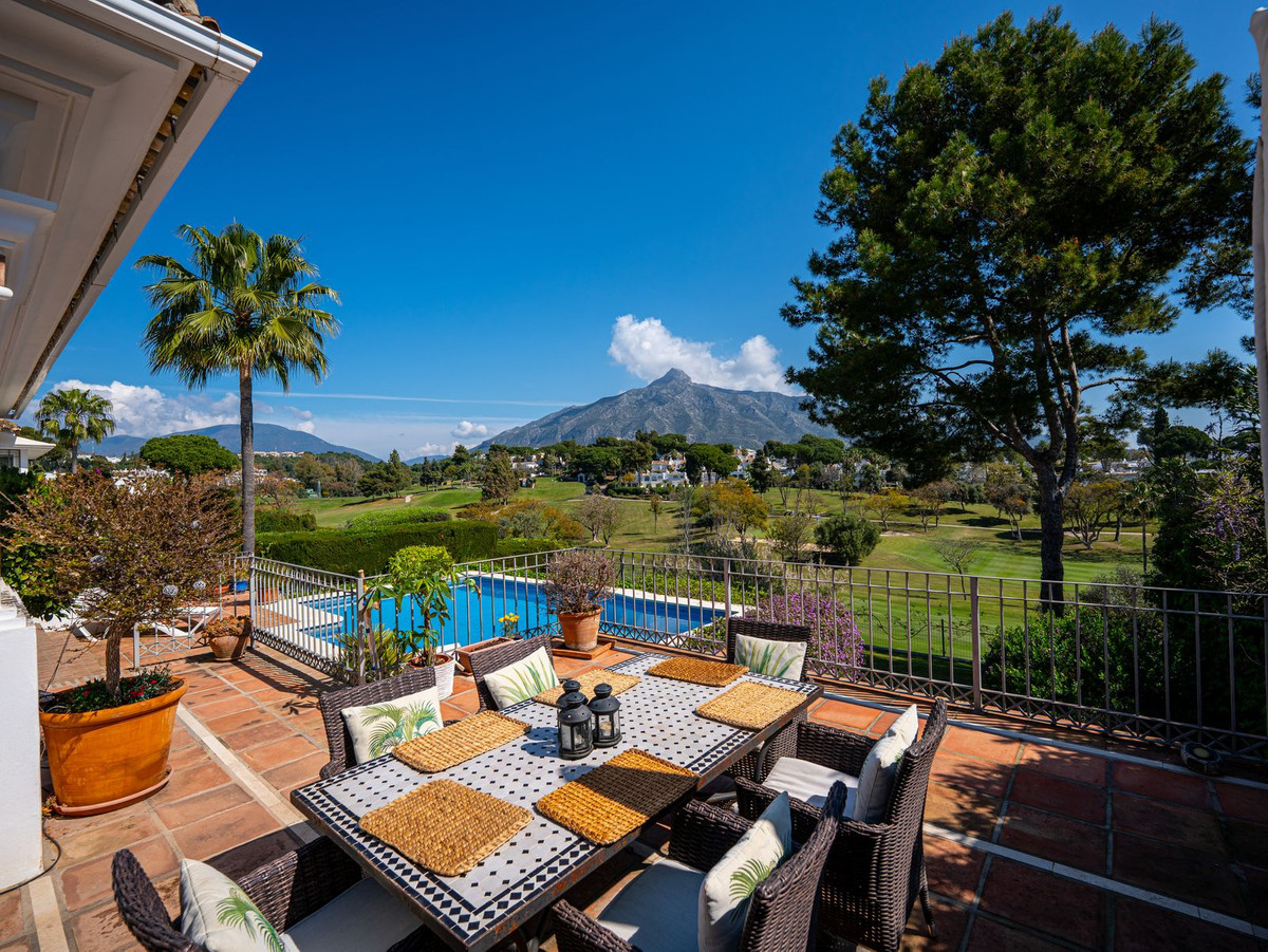 Se vende Villa - Chalet de 7 dormitorios en Costa Del Sol, Málaga, España