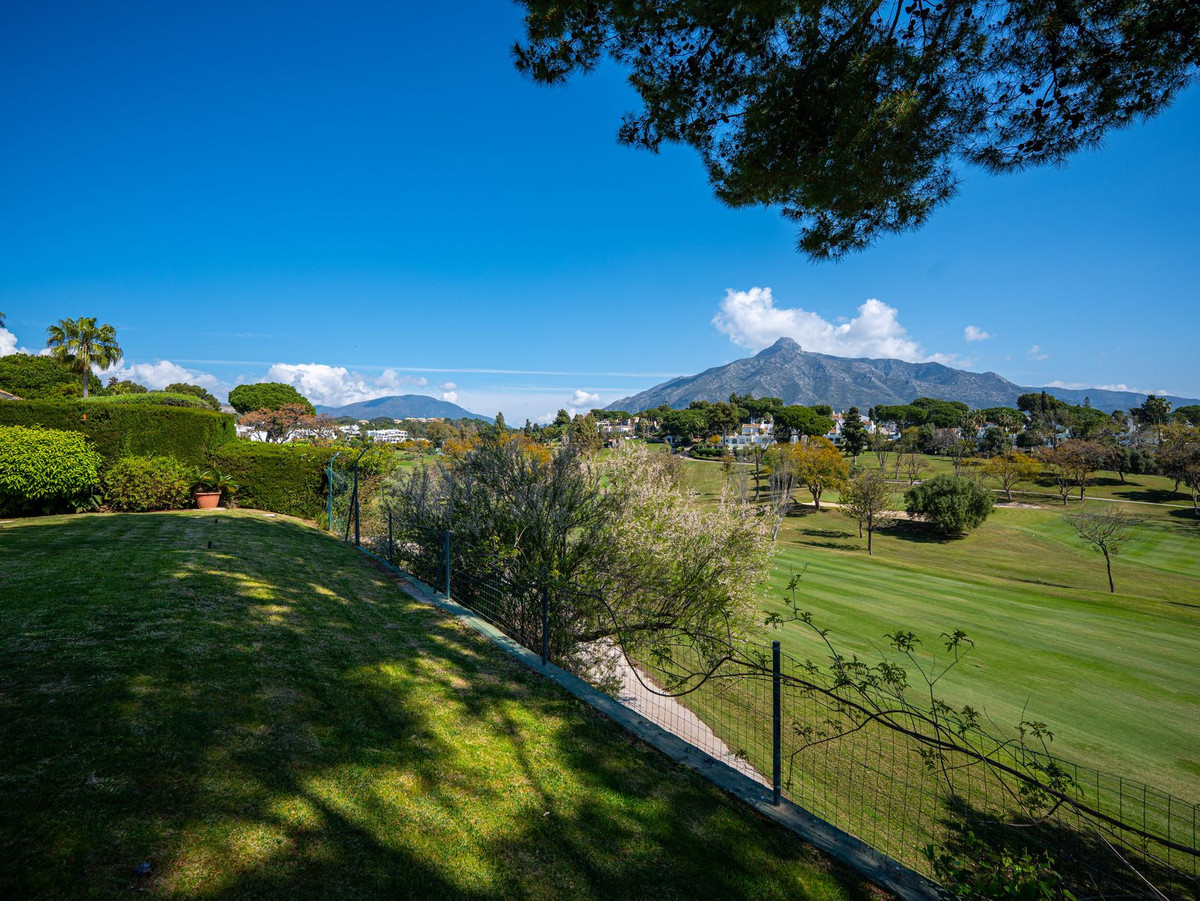 Se vende Villa - Chalet de 7 dormitorios en Costa Del Sol, Málaga, España