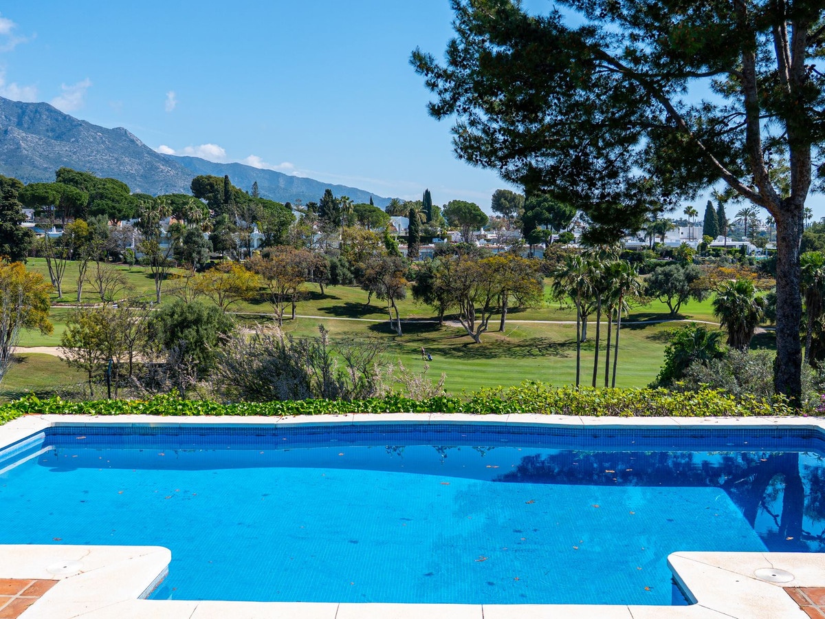 Se vende Villa - Chalet de 7 dormitorios en Costa Del Sol, Málaga, España