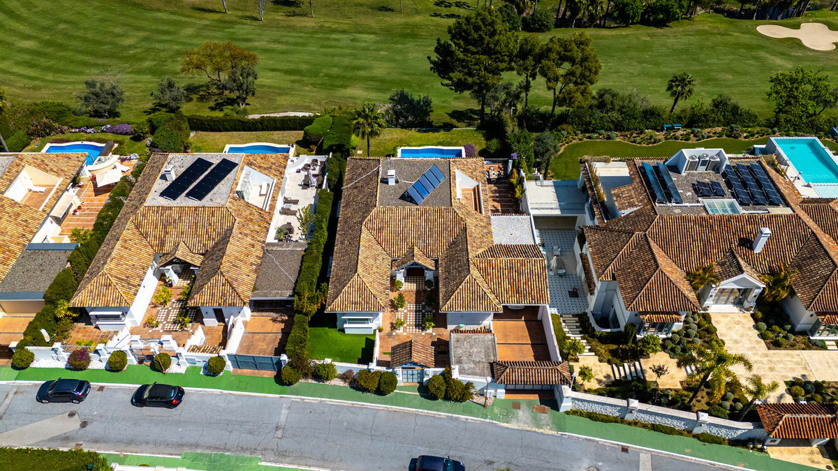 Se vende Villa - Chalet de 7 dormitorios en Costa Del Sol, Málaga, España