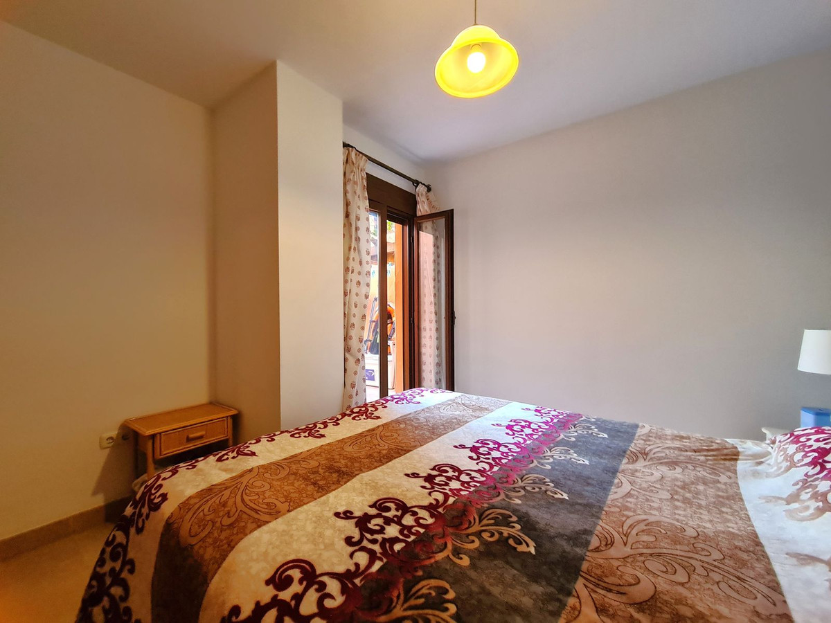 1 Bed Apartment for sale in Estepona Costa Del Sol, Málaga, Spain