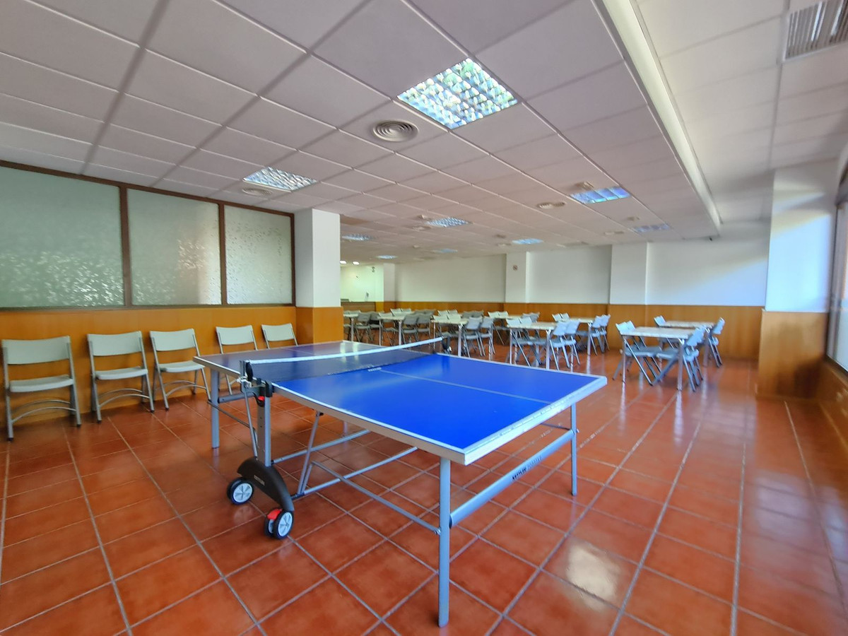 1 Bed Apartment for sale in Estepona Costa Del Sol, Málaga, Spain