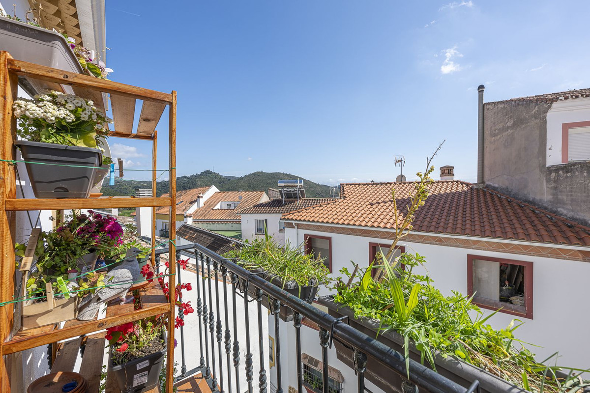 2 Bed Apartment for sale in Ojén Costa Del Sol, Málaga, Spain