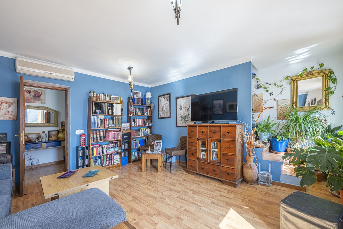 2 Bed Apartment for sale in Ojén Costa Del Sol, Málaga, Spain