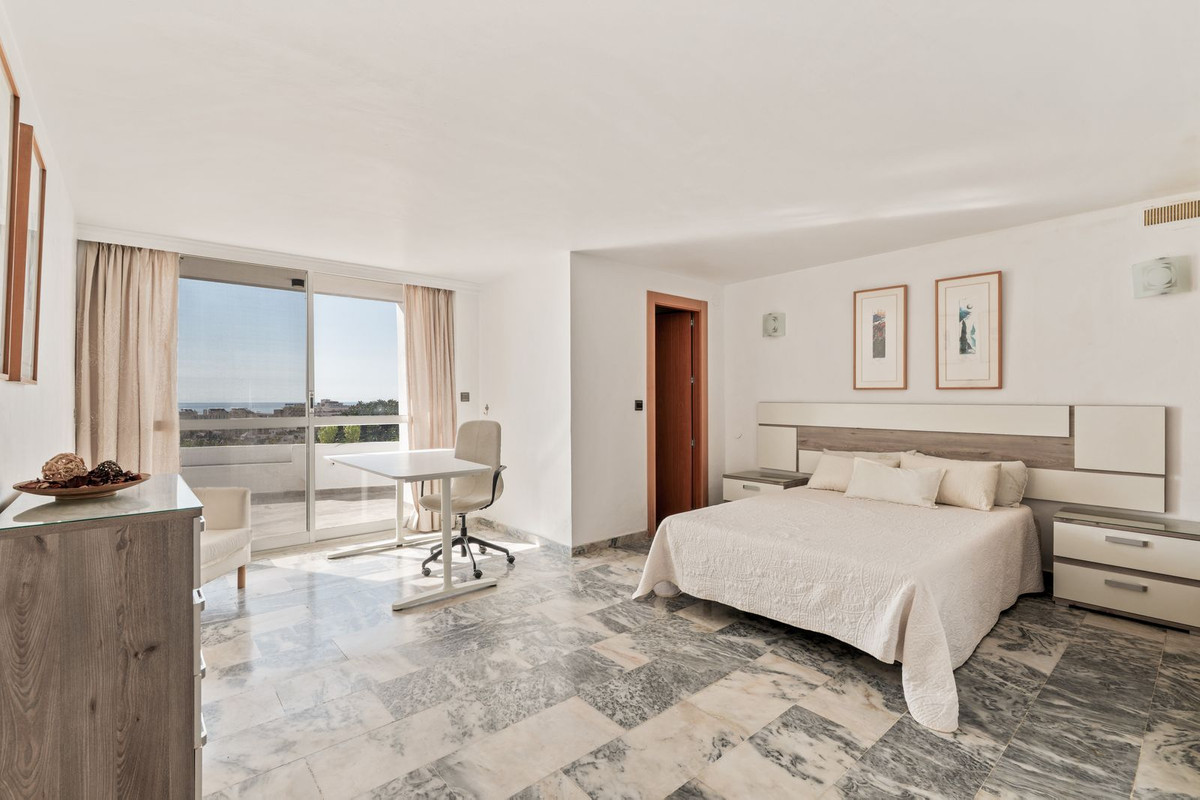 2 Bed Apartment for sale in Torremolinos Costa Del Sol, Málaga, Spain