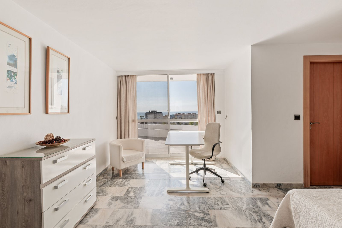 2 Bed Apartment for sale in Torremolinos Costa Del Sol, Málaga, Spain