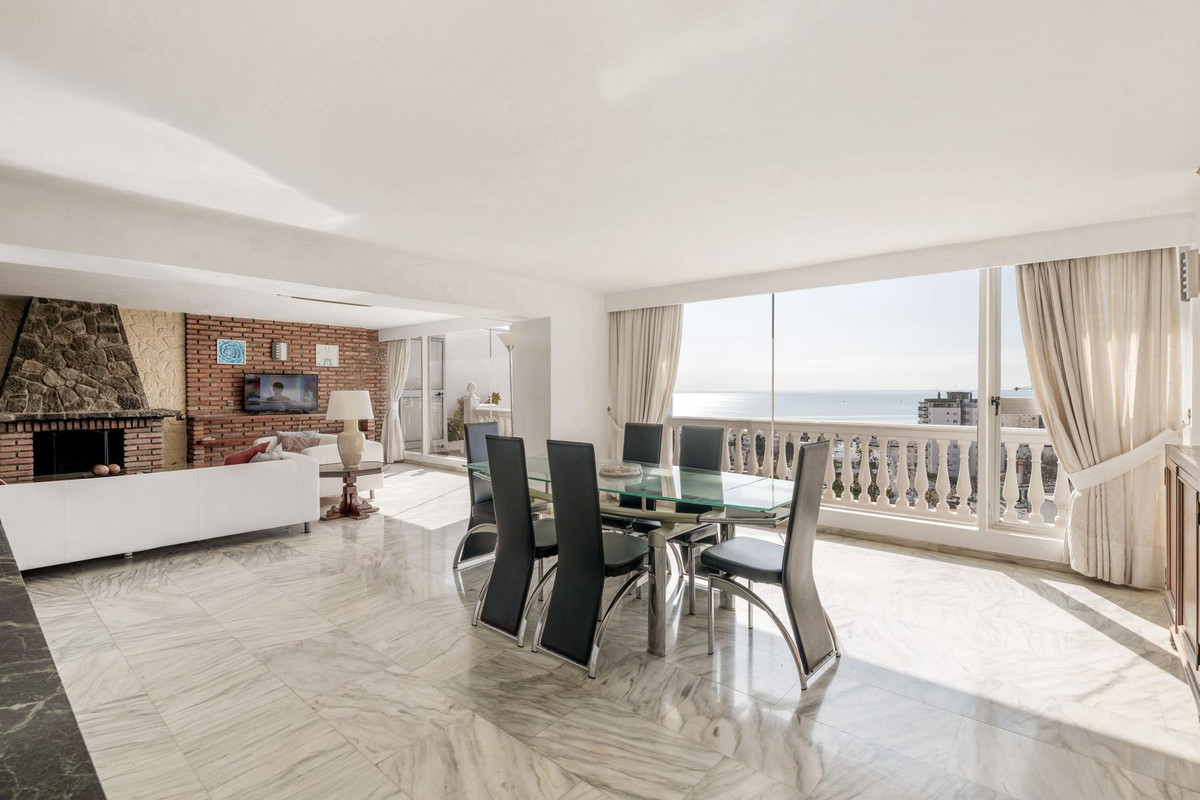 2 Bed Apartment for sale in Torremolinos Costa Del Sol, Málaga, Spain