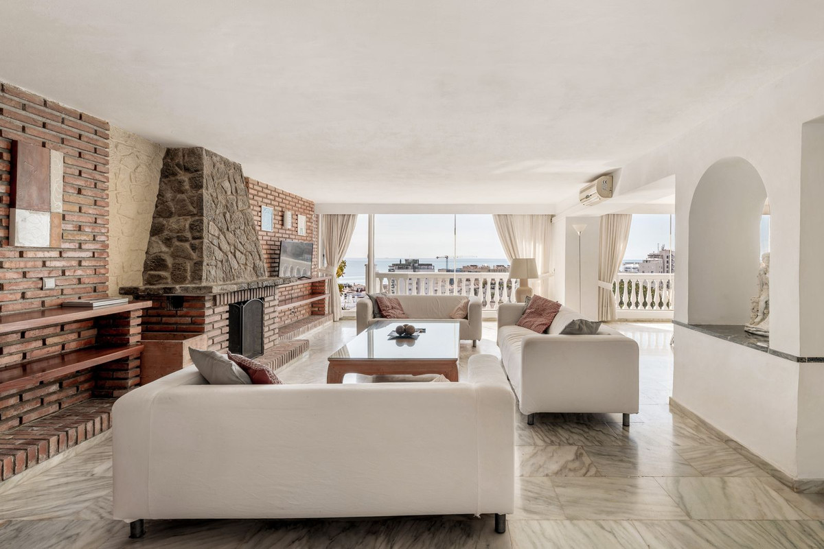 2 Bed Apartment for sale in Torremolinos Costa Del Sol, Málaga, Spain