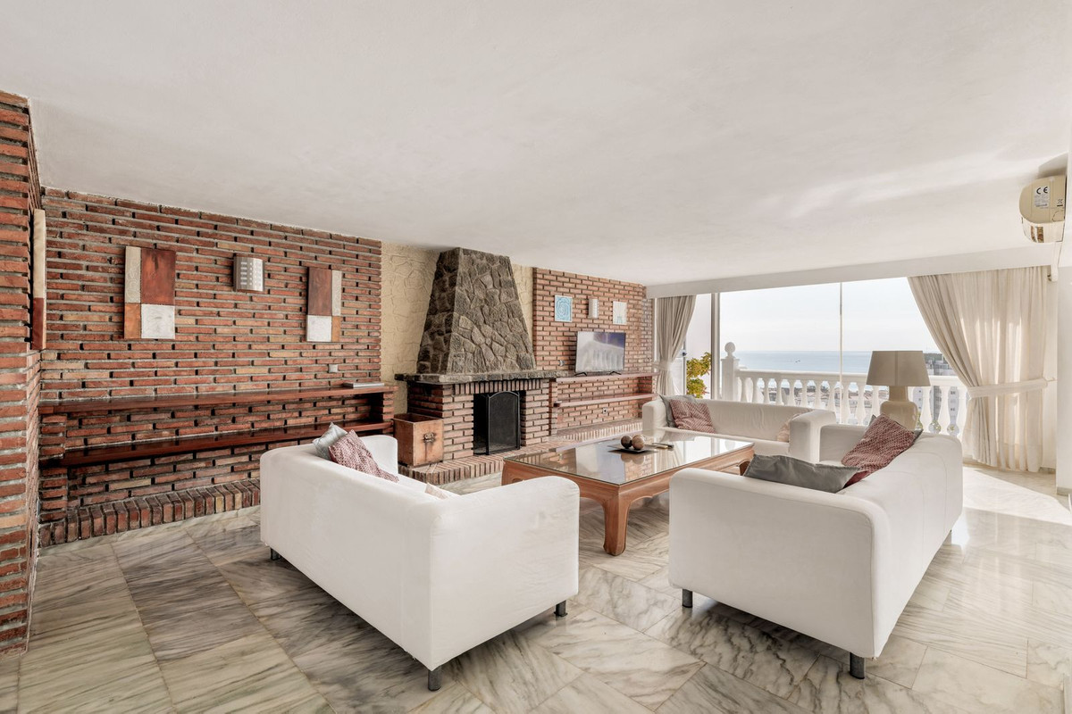 2 Bed Apartment for sale in Torremolinos Costa Del Sol, Málaga, Spain