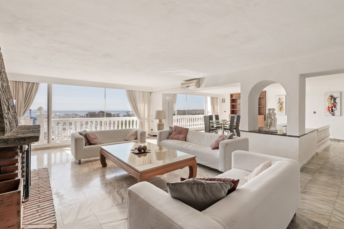 2 Bed Apartment for sale in Torremolinos Costa Del Sol, Málaga, Spain