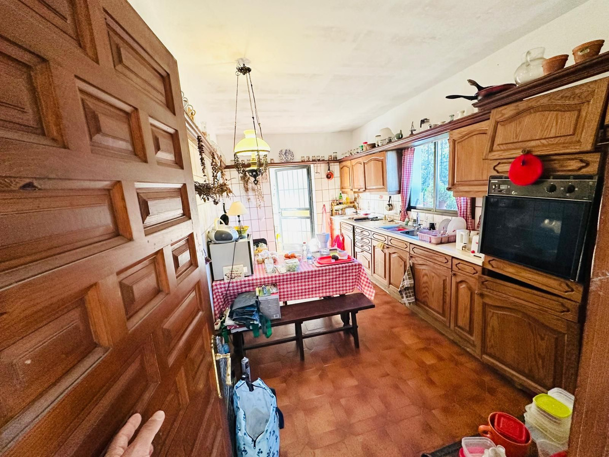 3 Bed Townhouse for sale in Atalaya Costa Del Sol, Málaga, Spain