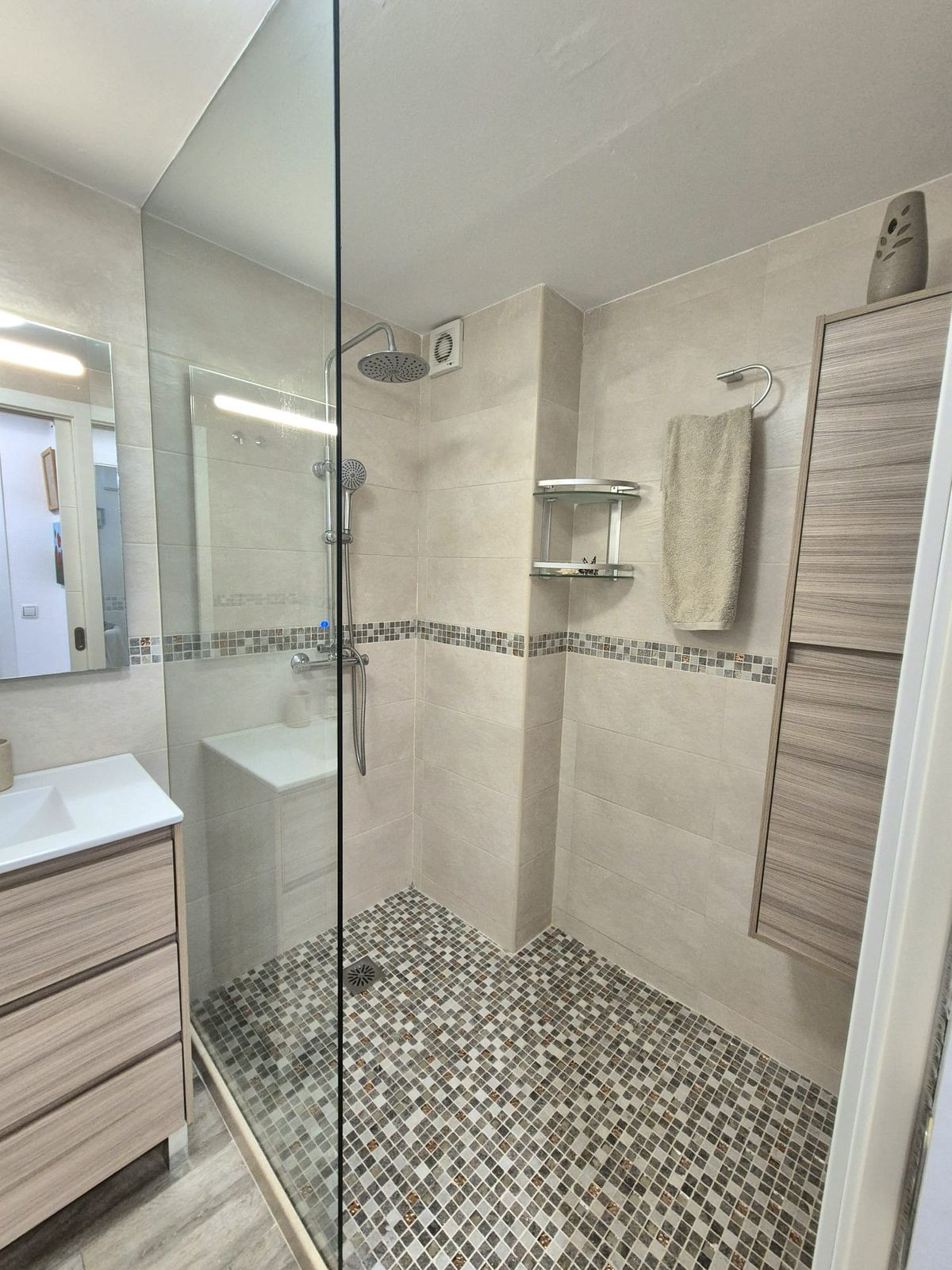 Se vende Apartamento Planta Baja de 2 dormitorios en Costa Del Sol, Málaga, España