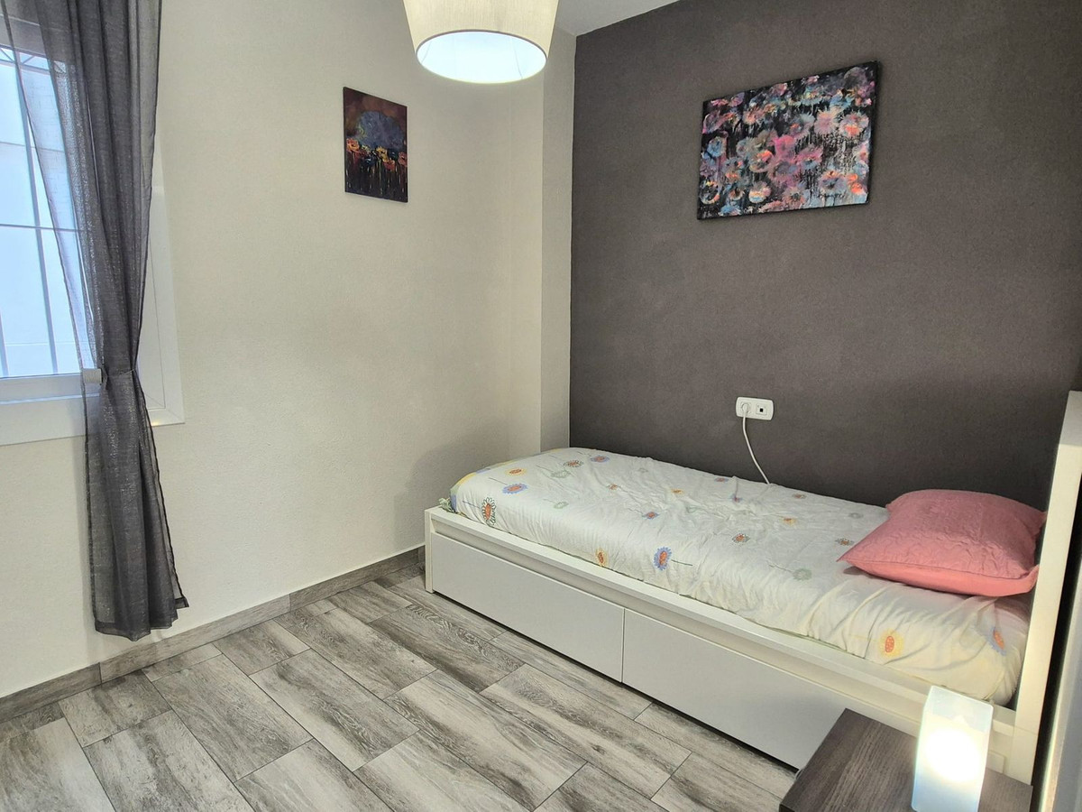 Se vende Apartamento Planta Baja de 2 dormitorios en Costa Del Sol, Málaga, España