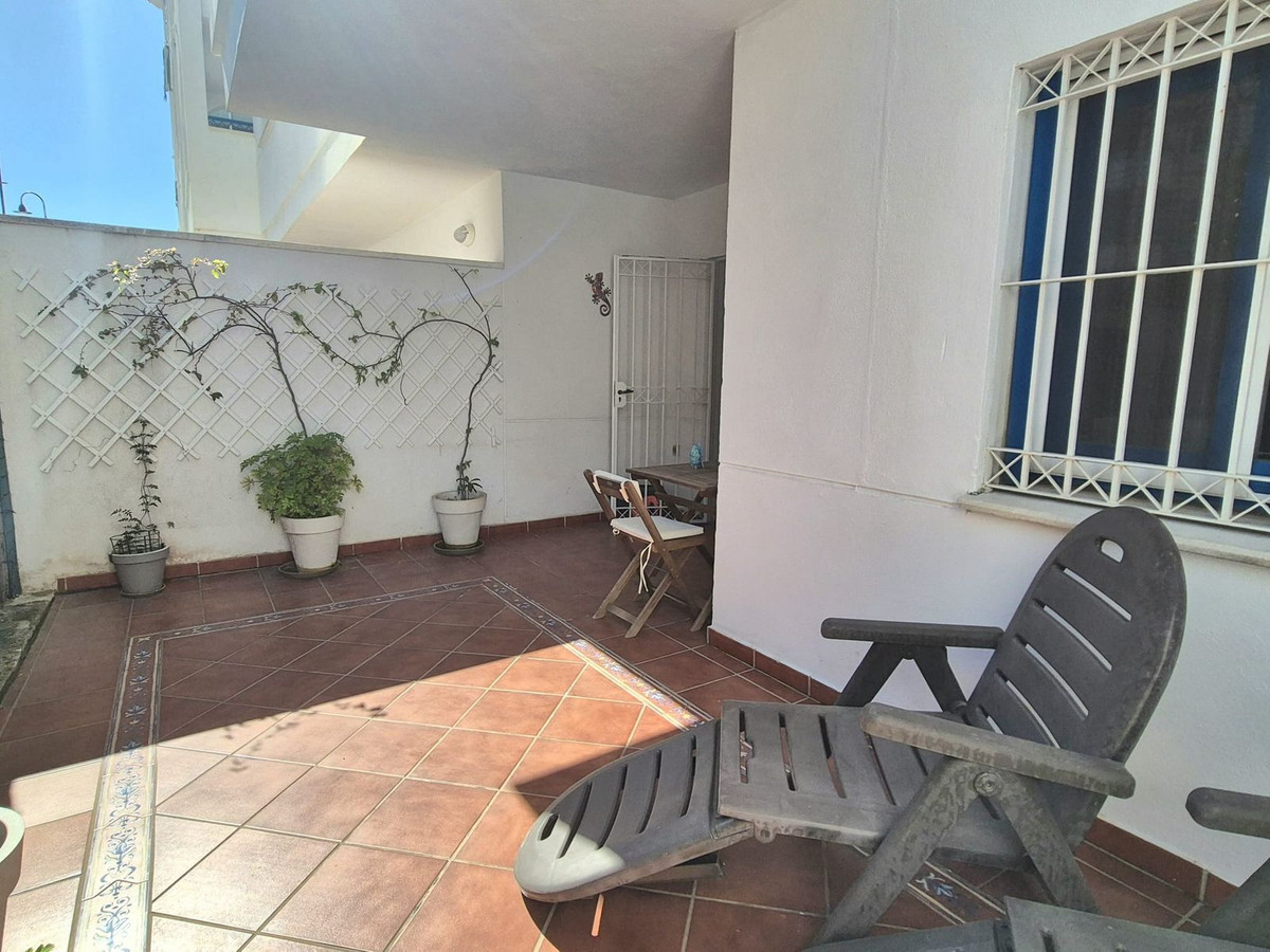 Se vende Apartamento Planta Baja de 2 dormitorios en Costa Del Sol, Málaga, España