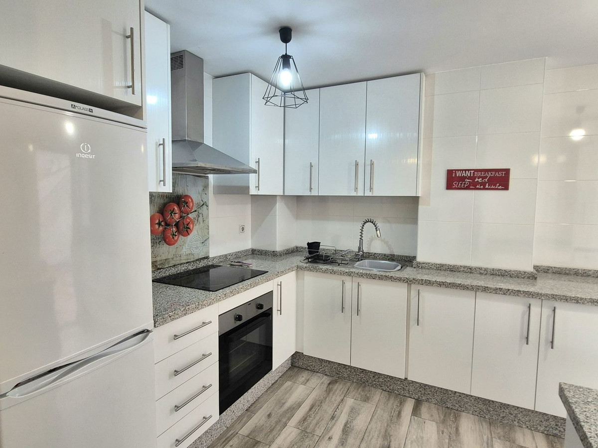 Se vende Apartamento Planta Baja de 2 dormitorios en Costa Del Sol, Málaga, España