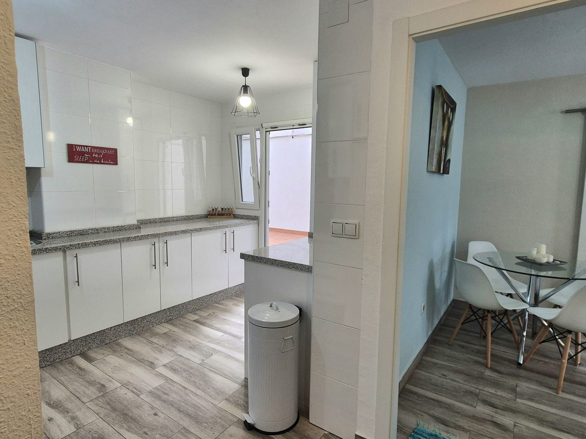 Se vende Apartamento Planta Baja de 2 dormitorios en Costa Del Sol, Málaga, España
