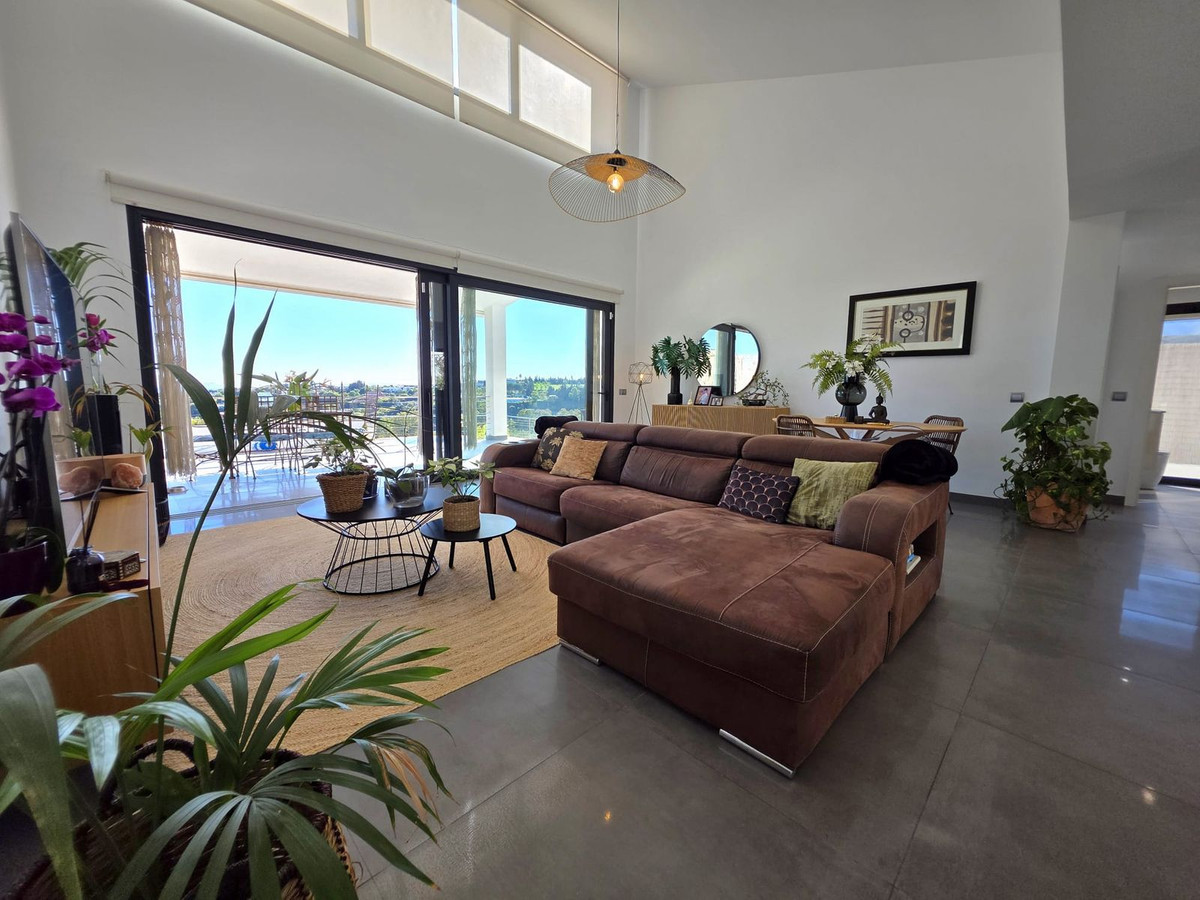 4 Bed Townhouse for sale in Estepona Costa Del Sol, Málaga, Spain