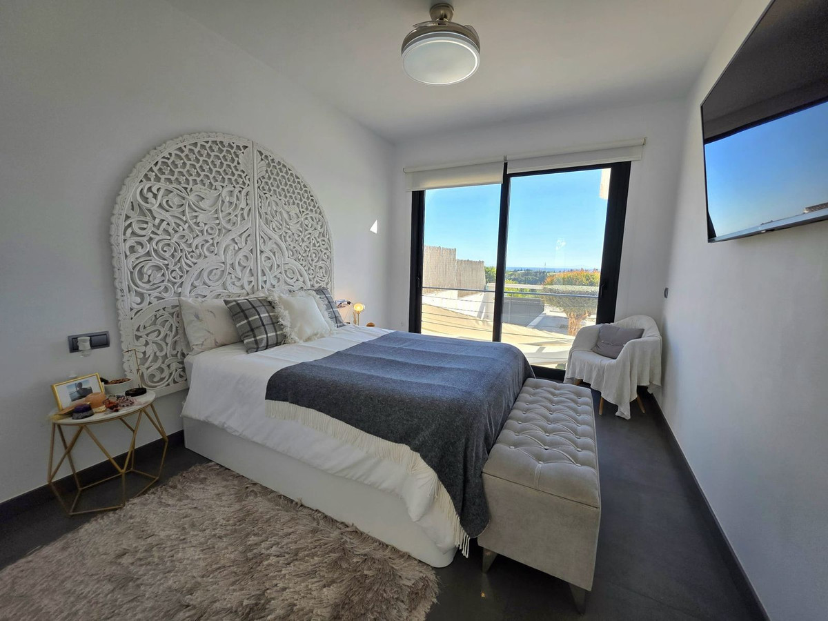 4 Bed Townhouse for sale in Estepona Costa Del Sol, Málaga, Spain