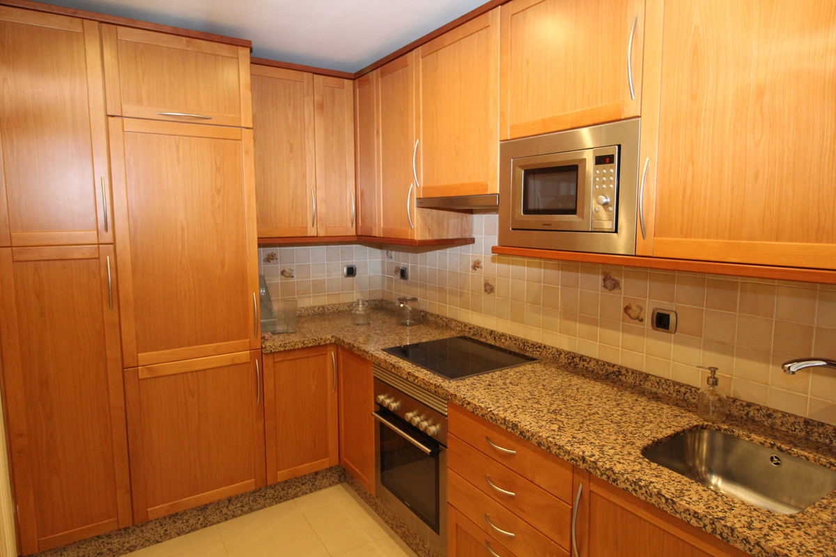 3 Bed Townhouse for sale in The Golden Mile Costa Del Sol, Málaga, Spain