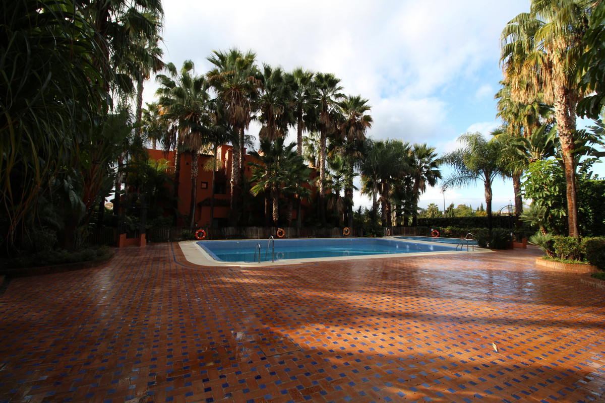 3 Bed Townhouse for sale in The Golden Mile Costa Del Sol, Málaga, Spain