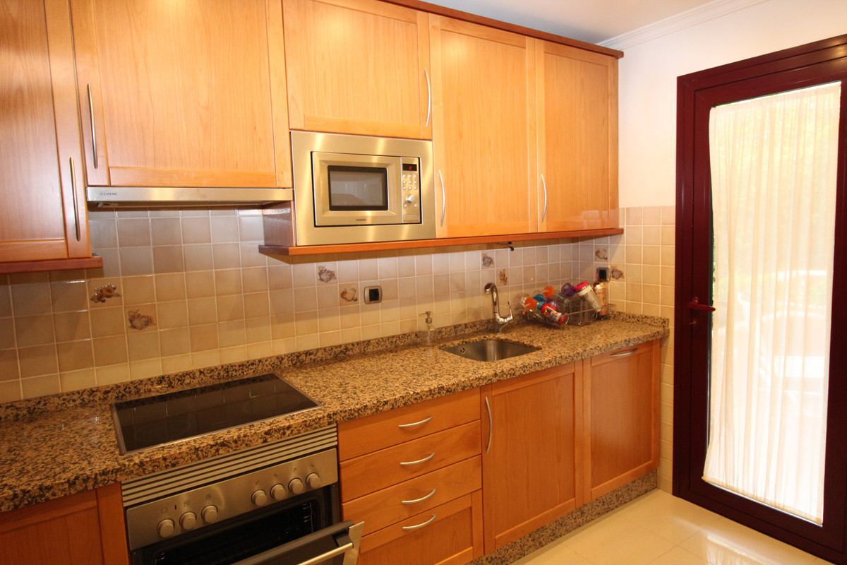 3 Bed Townhouse for sale in The Golden Mile Costa Del Sol, Málaga, Spain