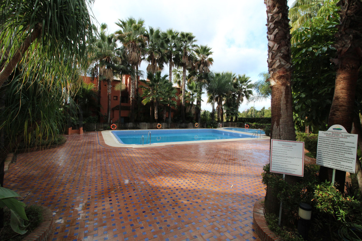 3 Bed Townhouse for sale in The Golden Mile Costa Del Sol, Málaga, Spain
