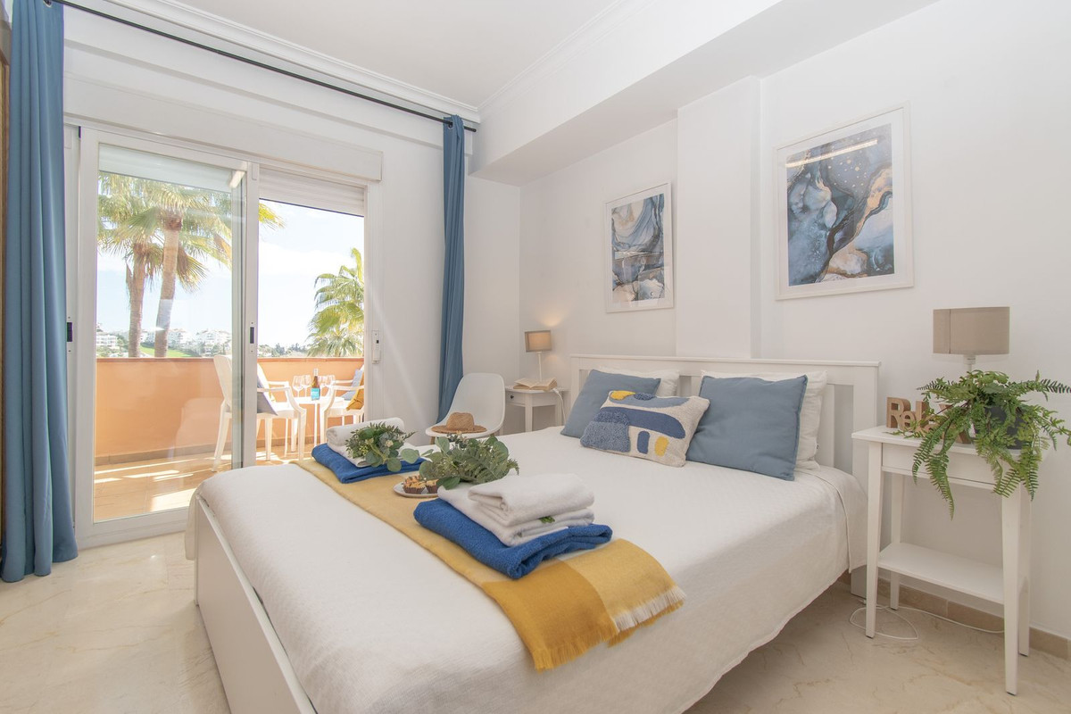 4 Bed Apartment for sale in Mijas Costa Costa Del Sol, Málaga, Spain