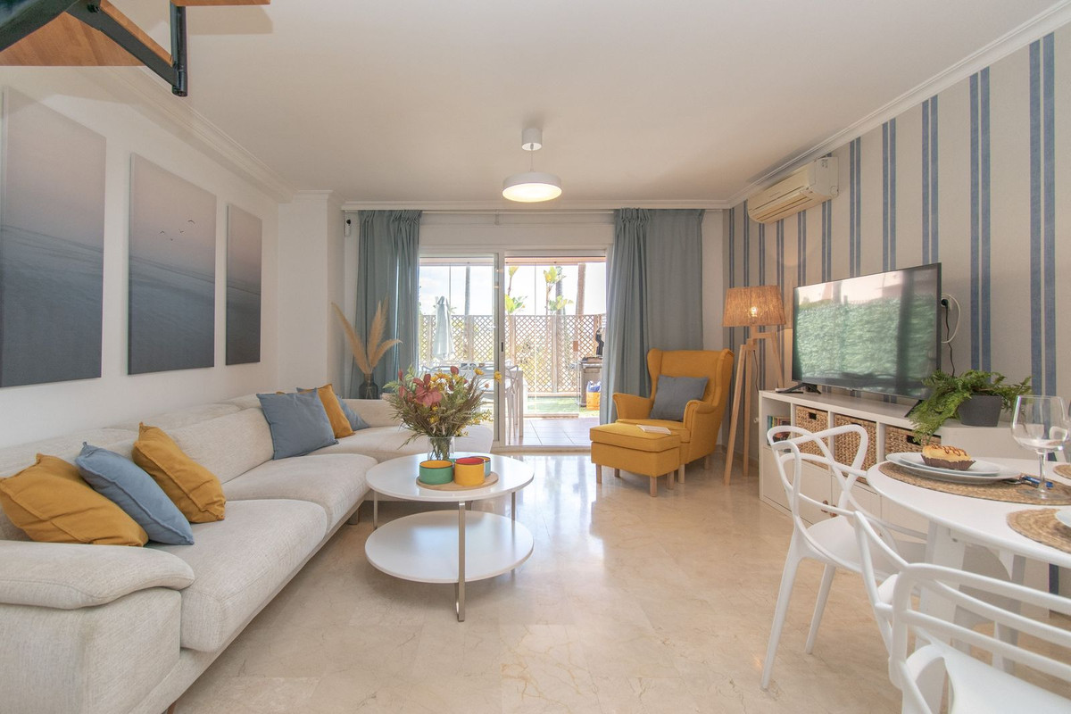 4 Bed Apartment for sale in Mijas Costa Costa Del Sol, Málaga, Spain