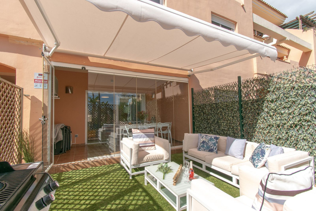4 Bed Apartment for sale in Mijas Costa Costa Del Sol, Málaga, Spain