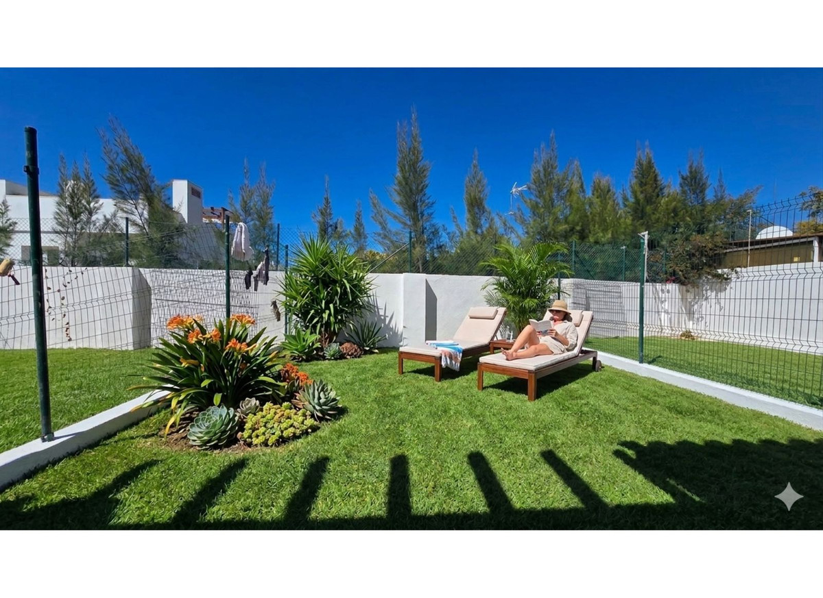 4 Bed Townhouse for sale in Calahonda Costa Del Sol, Málaga, Spain