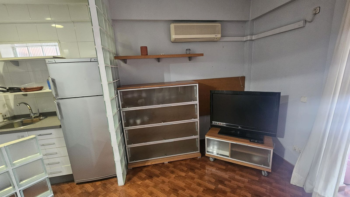 1 Bed Apartment for sale in Marbella Costa Del Sol, Málaga, Spain