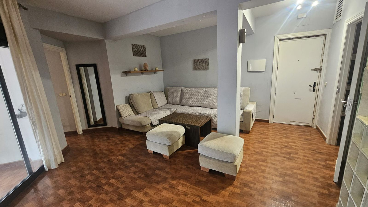 1 Bed Apartment for sale in Marbella Costa Del Sol, Málaga, Spain