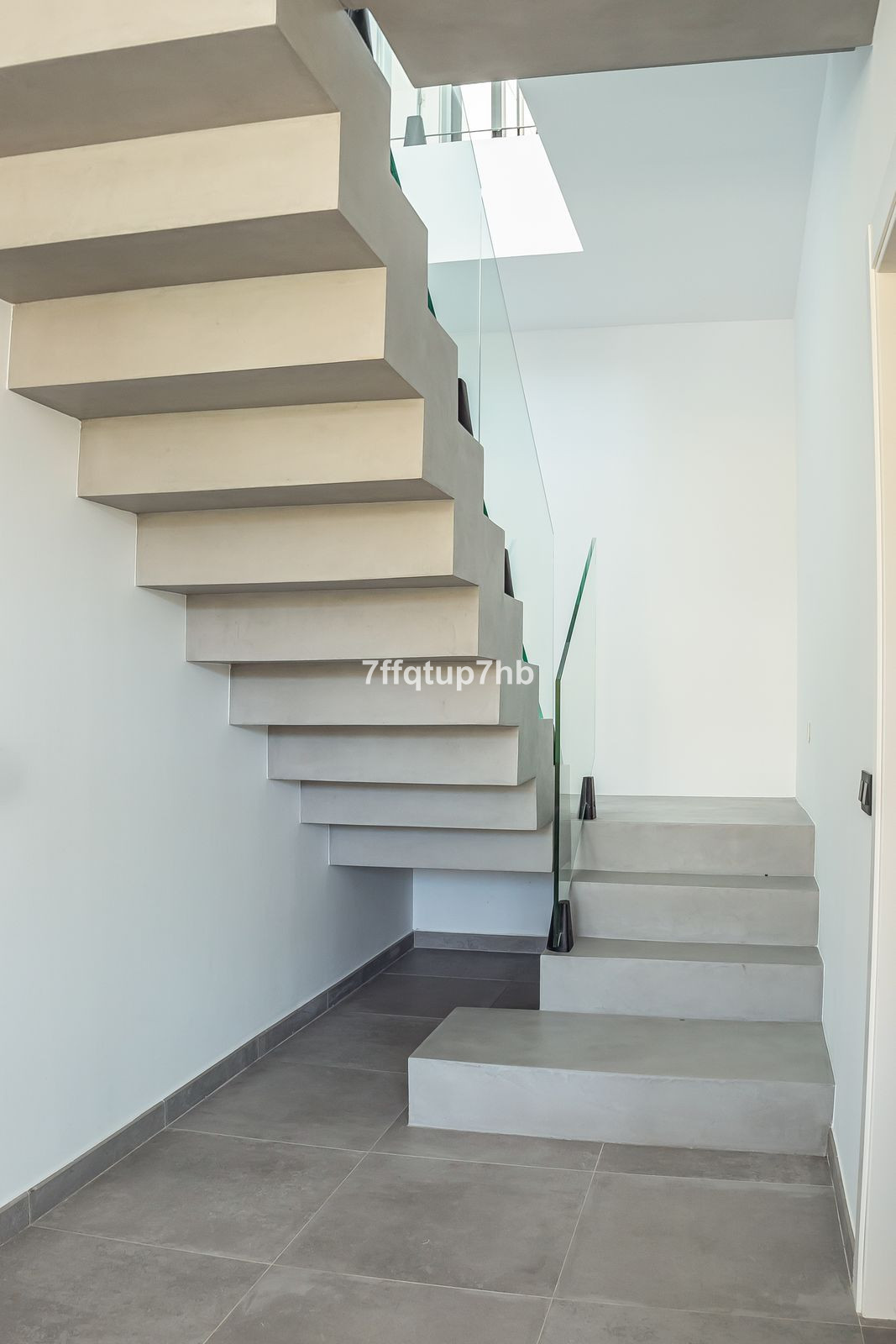 3 Bed Townhouse for sale in Estepona Costa Del Sol, Málaga, Spain