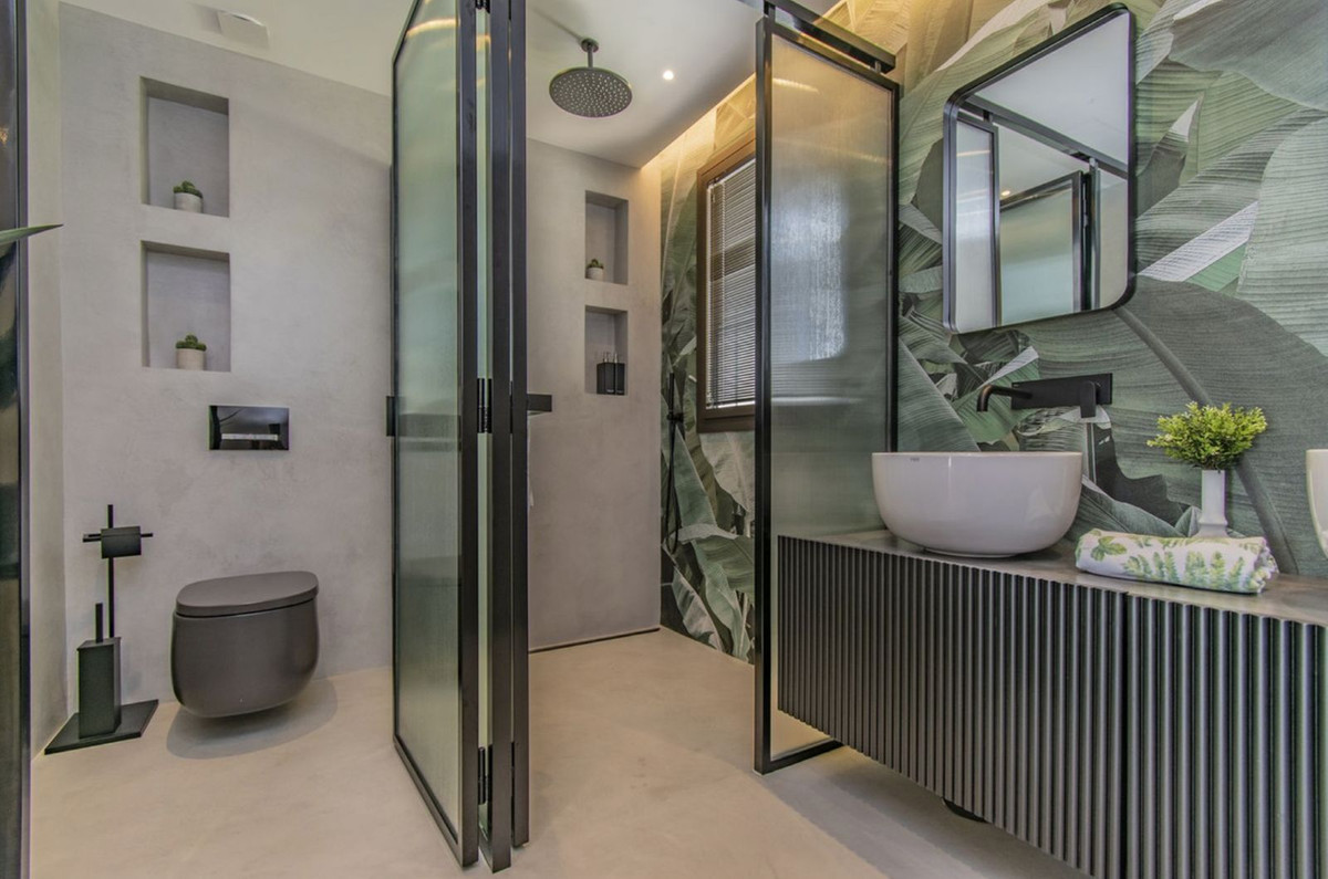 Se vende Adosada de 4 dormitorios en Costa Del Sol, Málaga, España