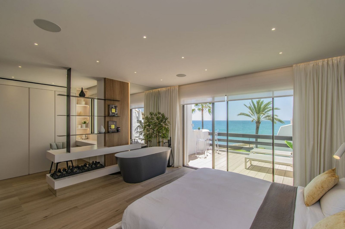 Se vende Adosada de 4 dormitorios en Costa Del Sol, Málaga, España