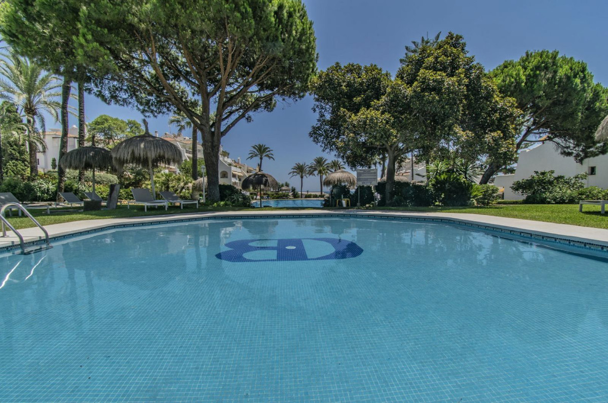 Se vende Adosada de 4 dormitorios en Costa Del Sol, Málaga, España