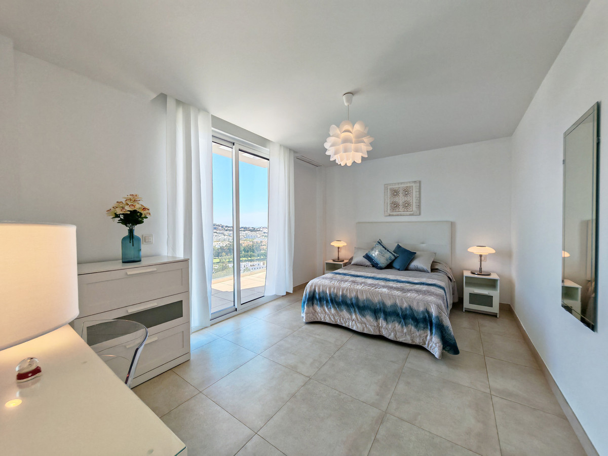 3 Bed Apartment for sale in La Cala De Mijas Costa Del Sol, Málaga, Spain