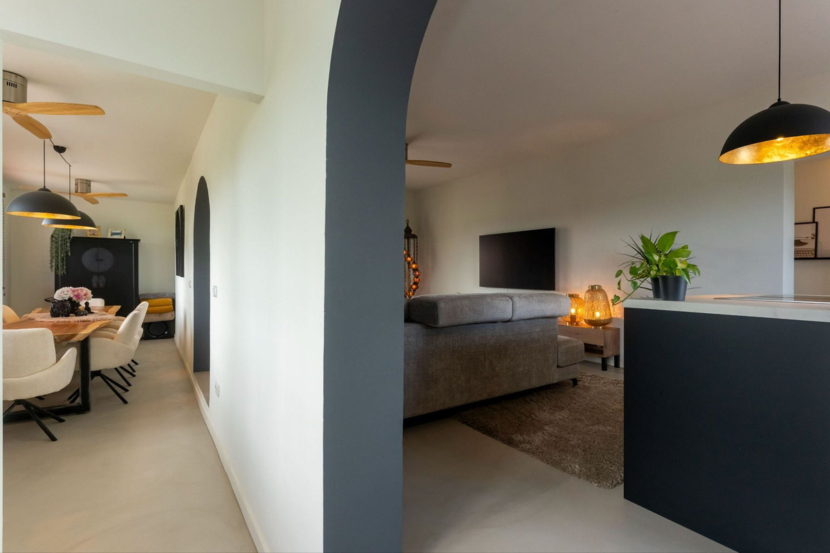 Se vende Finca - Cortijo de 4 dormitorios en Costa Del Sol, Málaga, España