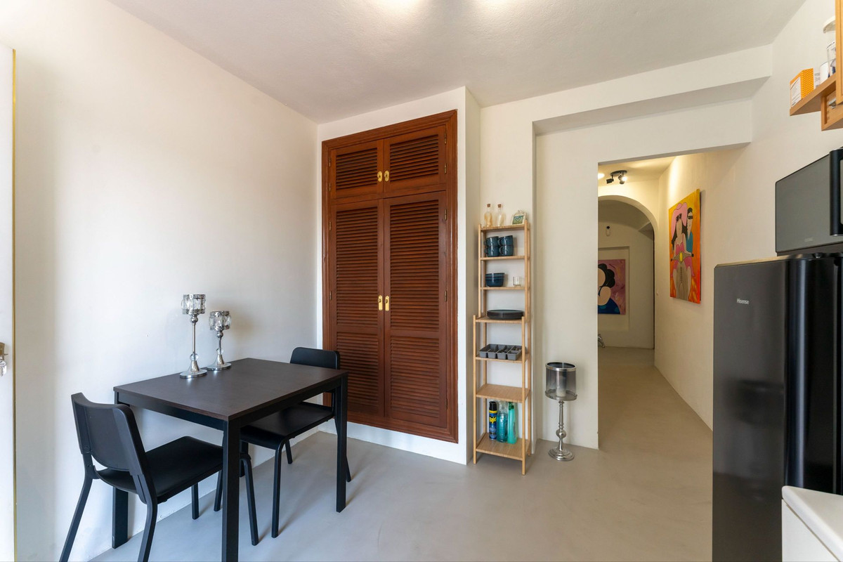 Se vende Finca - Cortijo de 4 dormitorios en Costa Del Sol, Málaga, España