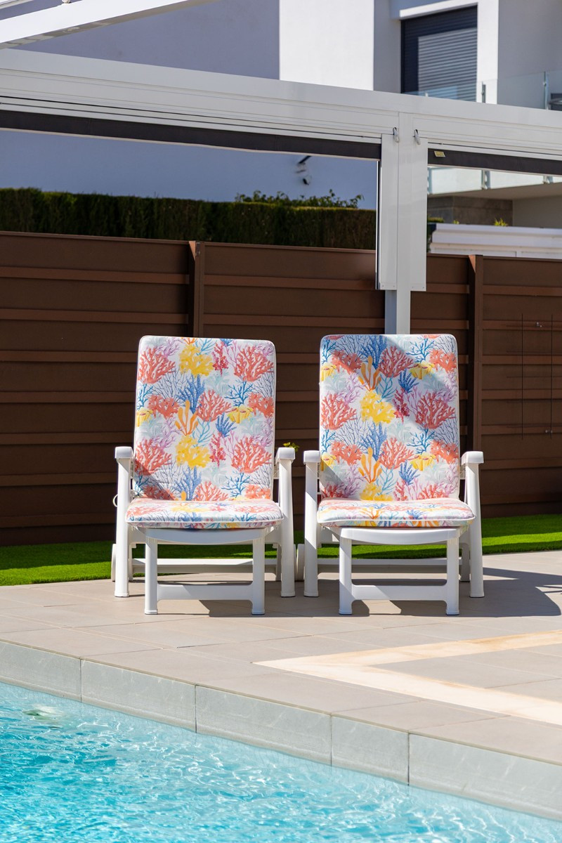 Se vende Villa - Chalet de 3 dormitorios en Costa Blanca, Alicante, España