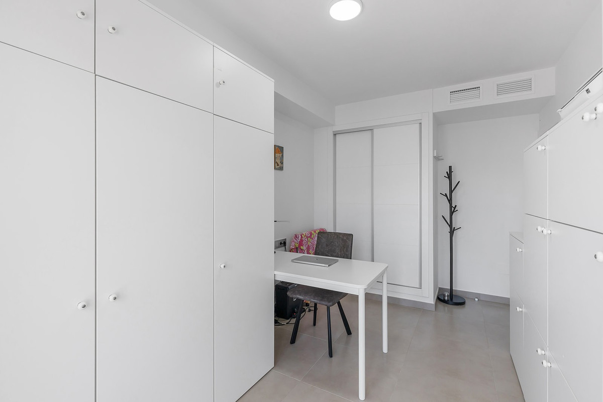 Se vende Villa - Chalet de 3 dormitorios en Costa Blanca, Alicante, España