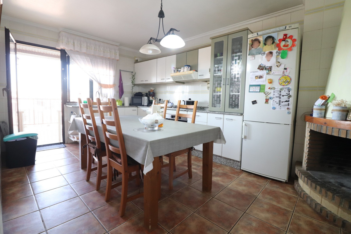 3 Bed Apartment for sale in Dolores Costa Blanca, Alicante, Spain