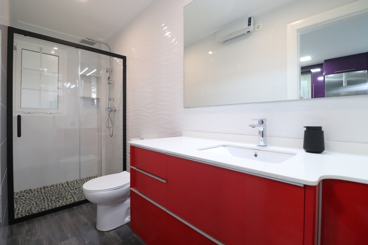 Se vende Adosada de 3 dormitorios en Costa Blanca, Alicante, España